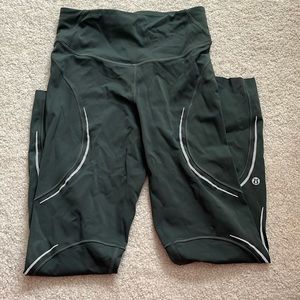 lululemon base pace reflective leggings size 4 green